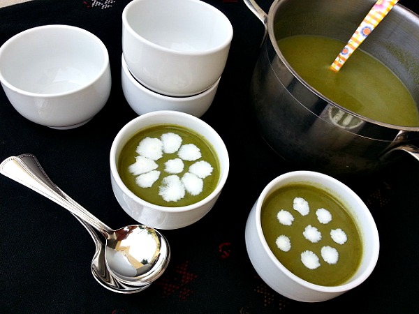 caldo-verde-soup-cream-of-spinach-portuguese-recipe-goan-spices-indian