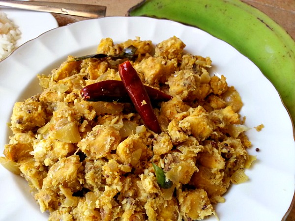 green-banana-plantain-vegetable-xacuti-recipe-bhaji-indian-spices-mix-garam-masala
