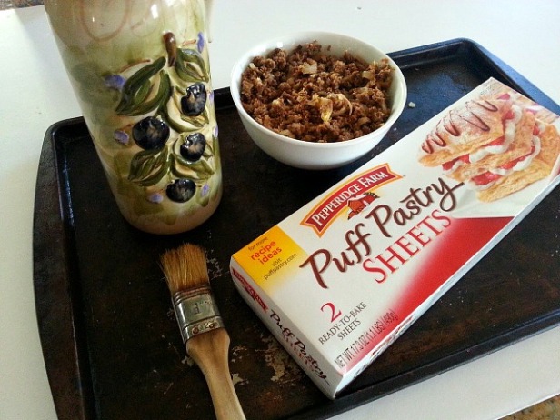 patties-goan-beef-snack-xacuti-masala-mince-puff-pastry-ingredients