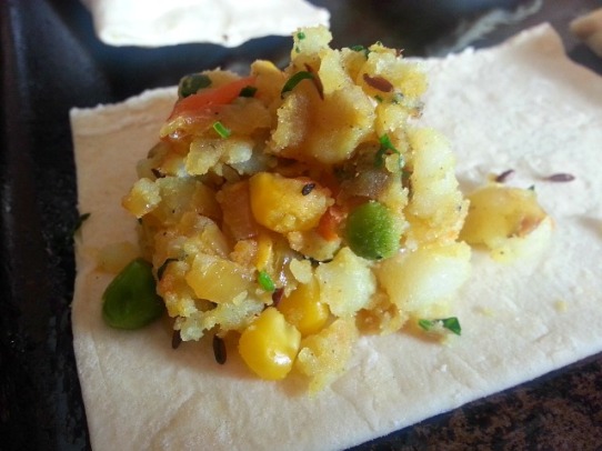 vegetarian-vegetables-patties-samosas-recipe-baked-indian