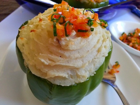 stuffed-bell-peppers-capsicum-with-ground-chicken-xacuti-masala-ingredients-mashed-potatoes-easy-quick-recipe