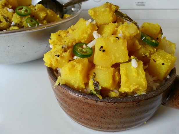 batata-bhaji-aloo-potato-subzi-recipe-goan-coconut