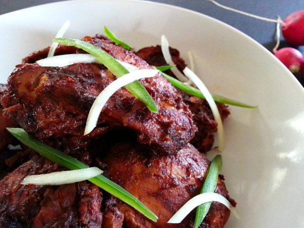 braised-chicken-thigh-recipe-spicy-recheado-masala-indian-cast-iron