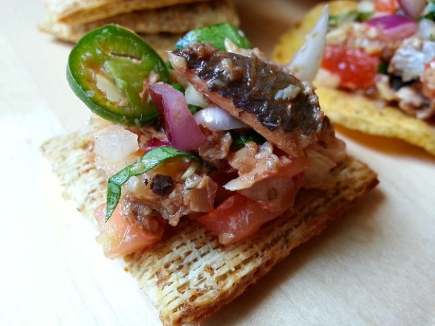 canned-sardines-goan-recipe-fish-salad-curry-sardinhas-portuguesa