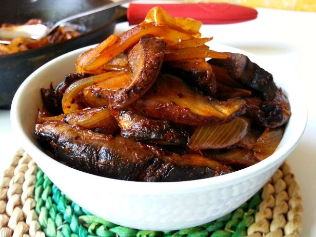 braised-sauteed-spicy-portobello-mushrooms-as-buns-grilled-healthy-recipe