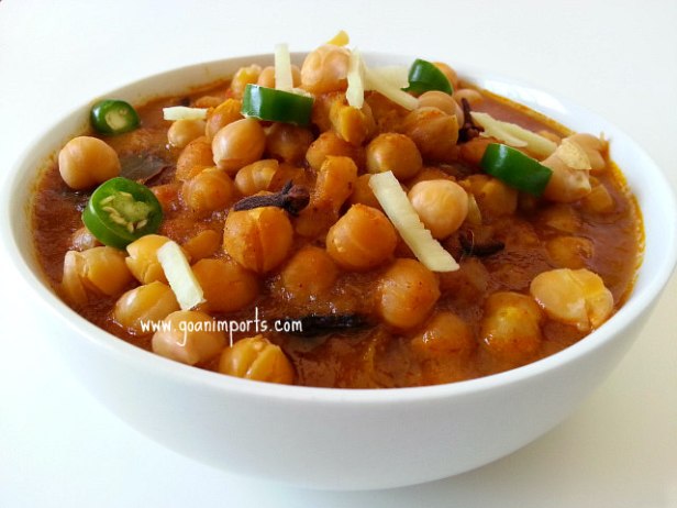 punjabi-chole-chana-bhature-bhatura-masala-recipe