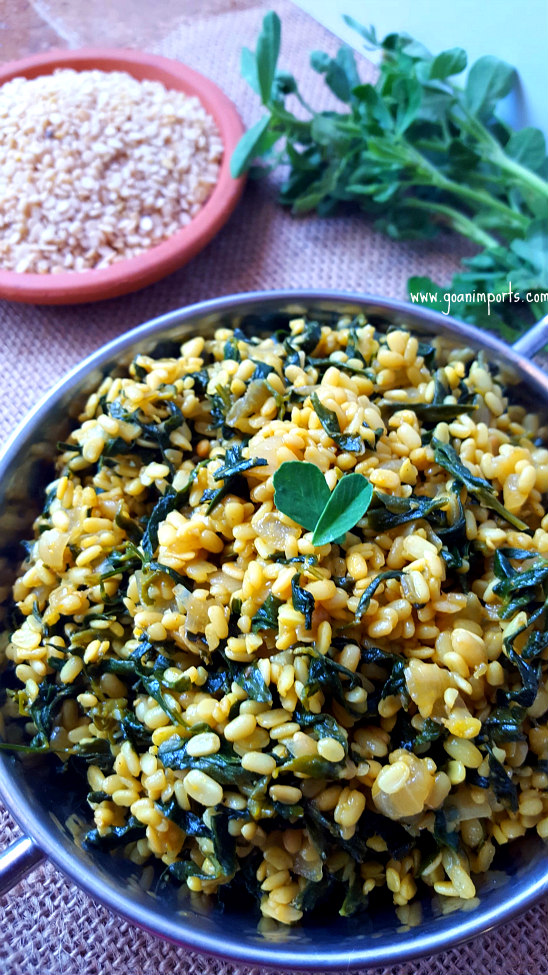 methi-dudhi-gujarathi-pez-chapathi-thepla-fenugreek-leaves-vegetable-recipe